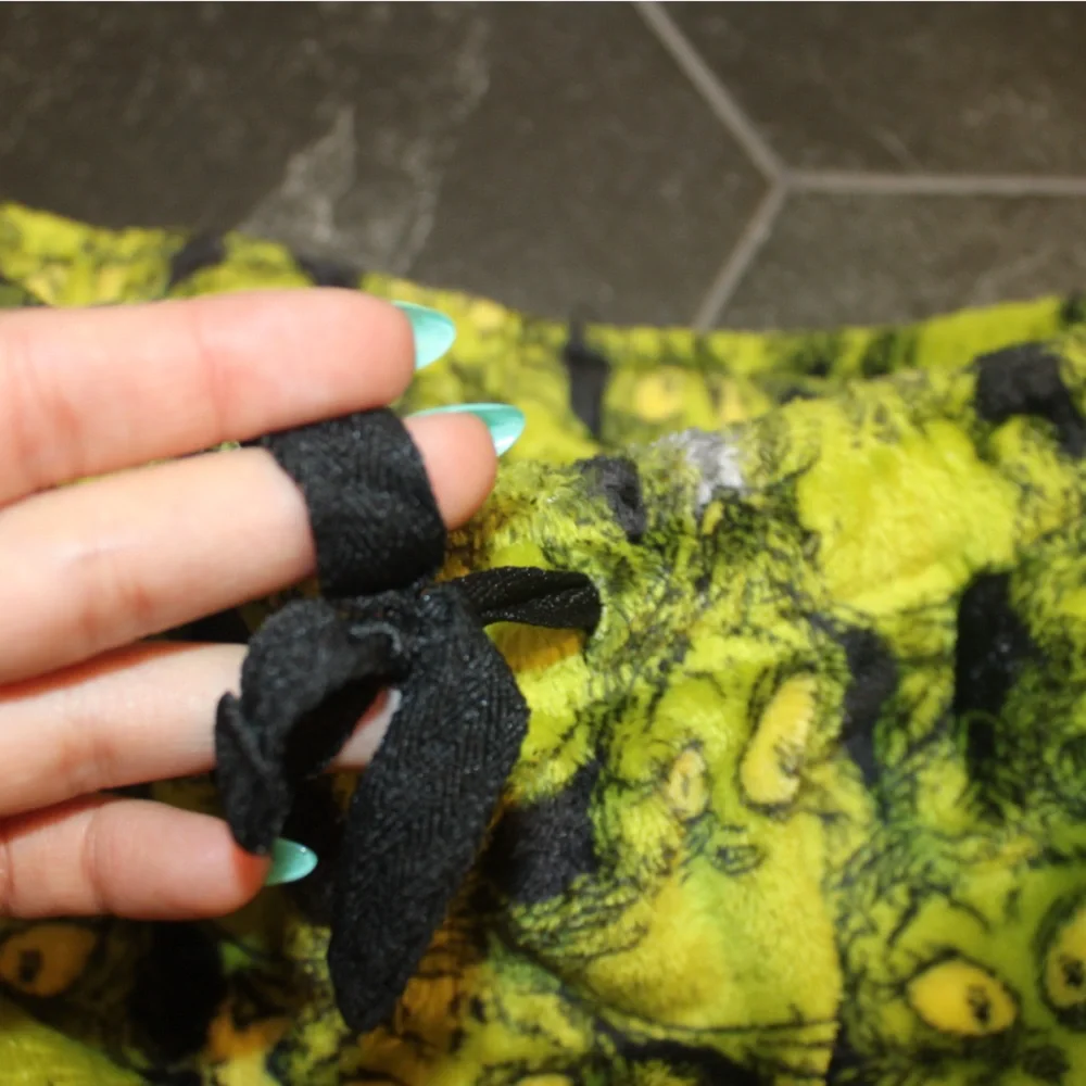 Dr. Seuss Grinch Superminky Fleece Sleep Pants Men’s Small - Picture 9 of 13